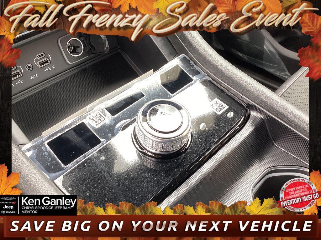 new 2025 Jeep Grand Cherokee L car, priced at $41,557