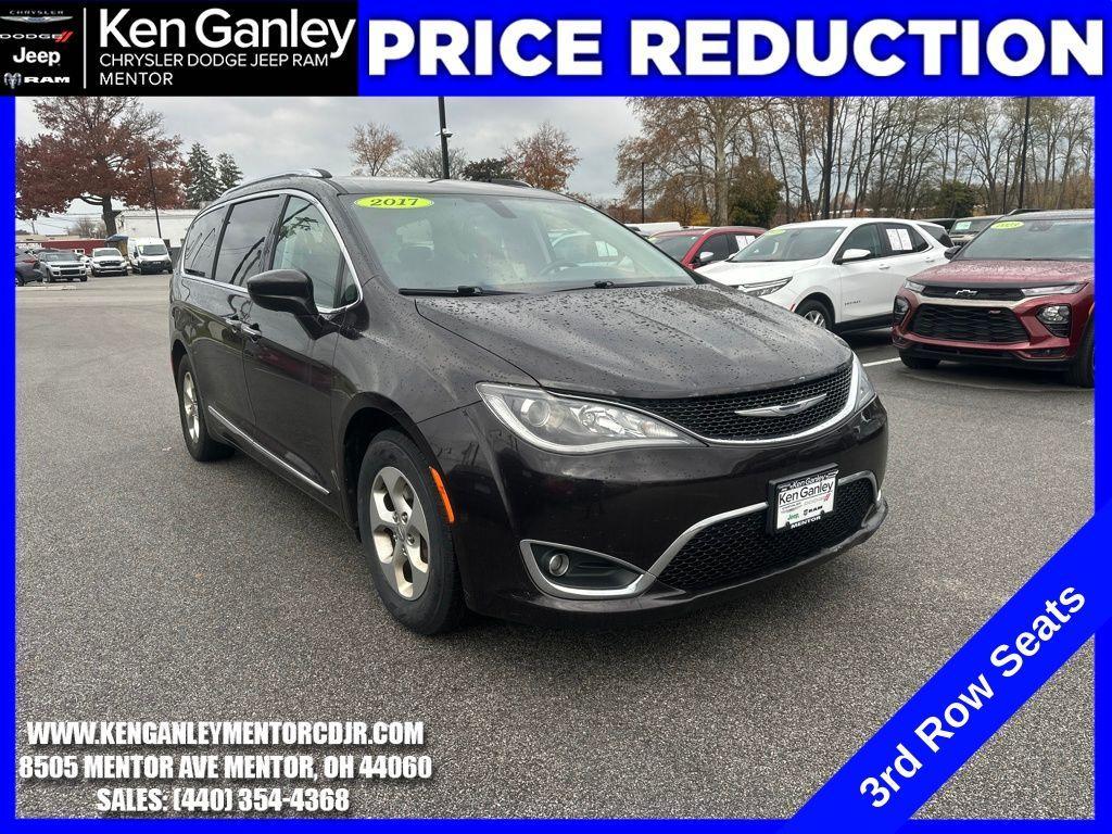 used 2017 Chrysler Pacifica car, priced at $9,800