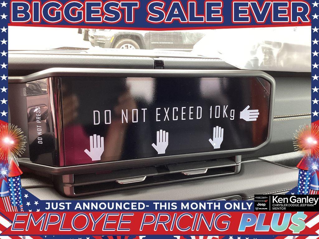 new 2025 Jeep Gladiator car, priced at $49,467