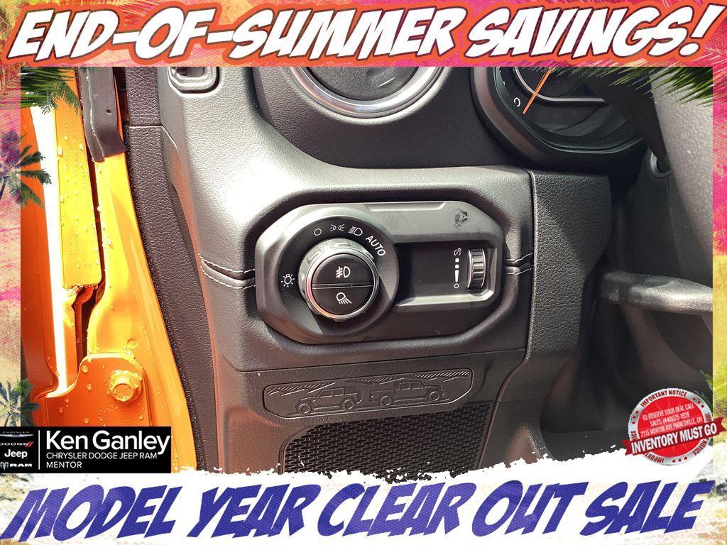 new 2025 Jeep Gladiator car, priced at $50,745