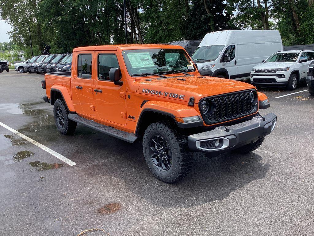 new 2025 Jeep Gladiator car, priced at $49,467