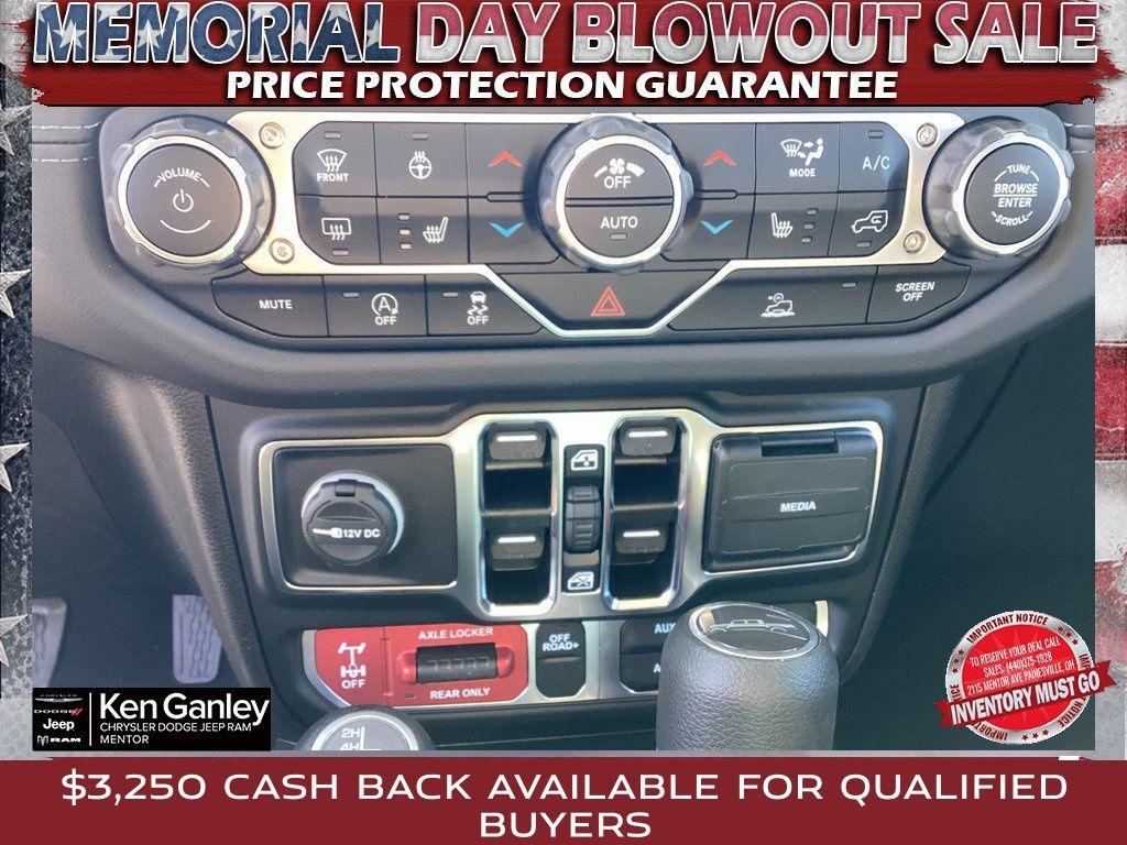 new 2025 Jeep Gladiator car, priced at $49,270