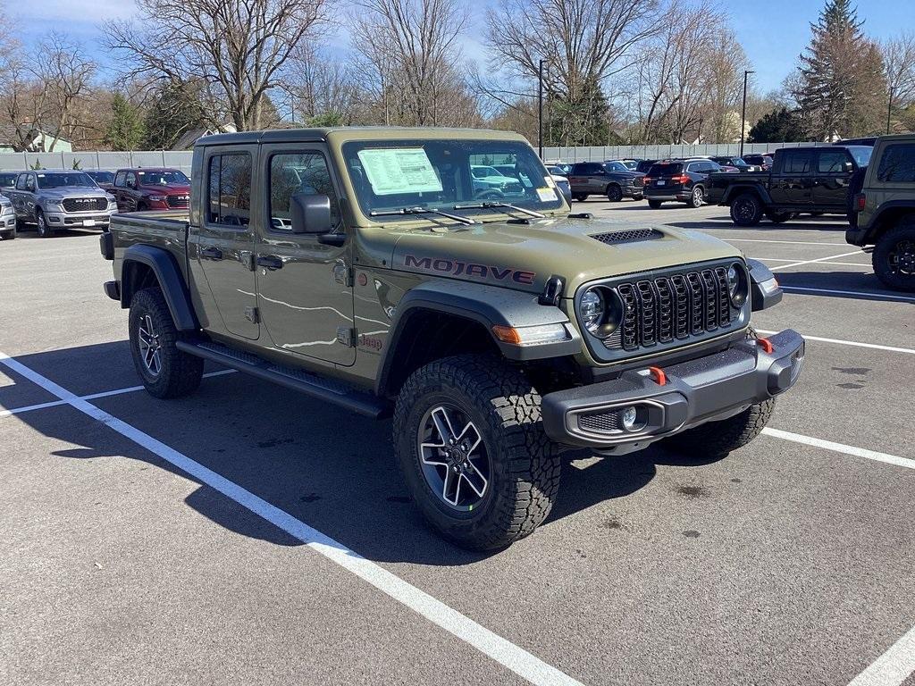 new 2025 Jeep Gladiator car, priced at $50,182