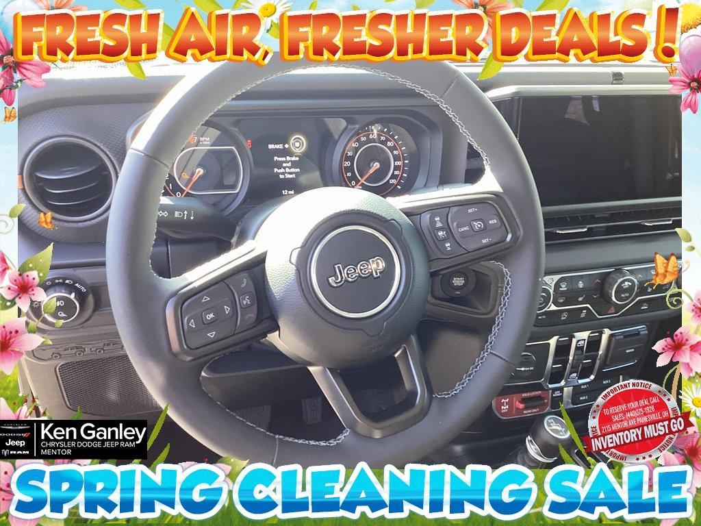 new 2025 Jeep Gladiator car, priced at $50,182