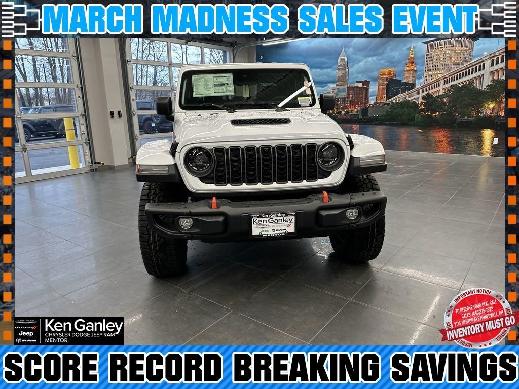 new 2025 Jeep Gladiator car, priced at $63,475