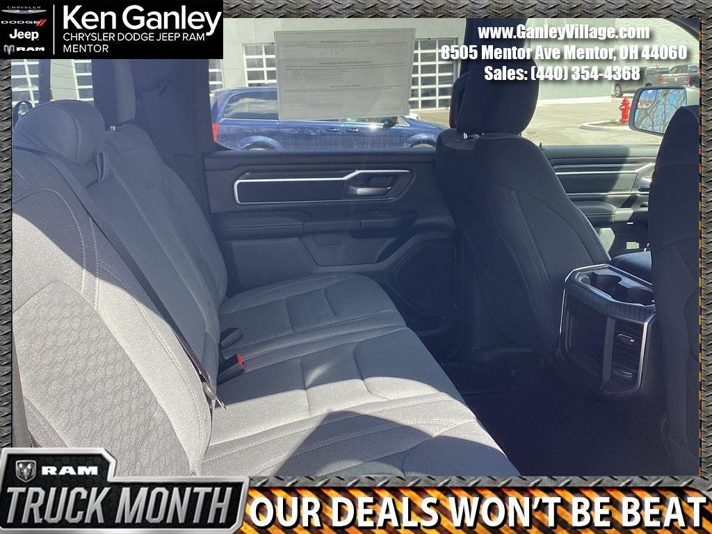 new 2025 Ram 1500 car, priced at $42,641