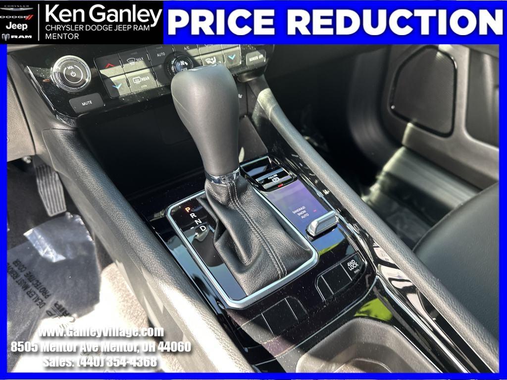 used 2024 Jeep Compass car, priced at $29,423