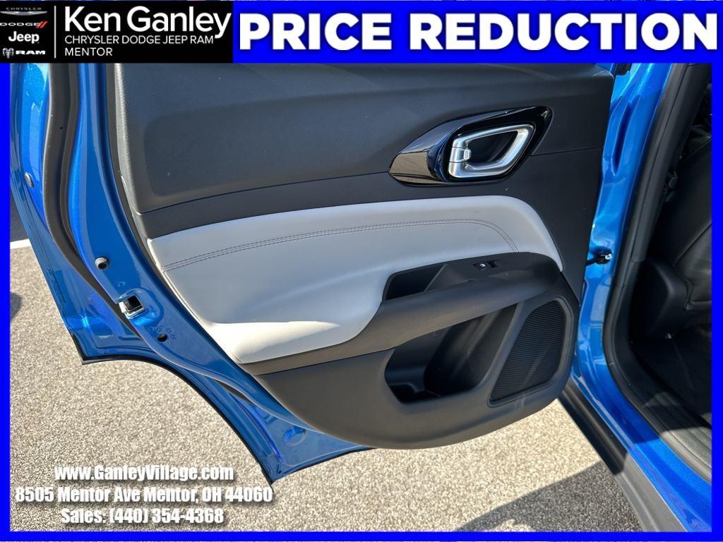 used 2024 Jeep Compass car, priced at $29,423