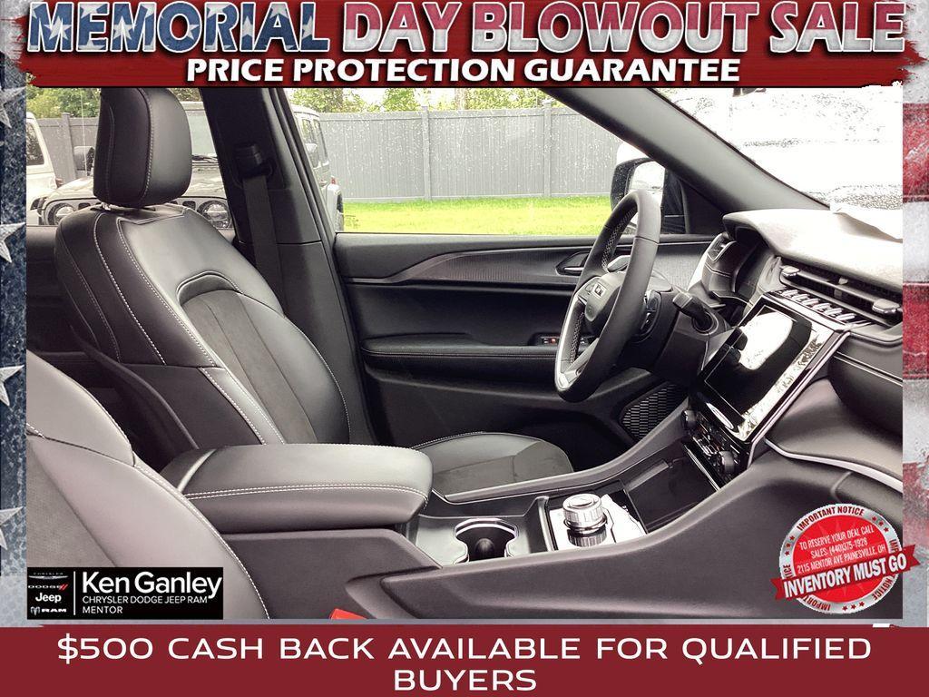 new 2025 Jeep Grand Cherokee L car, priced at $43,252