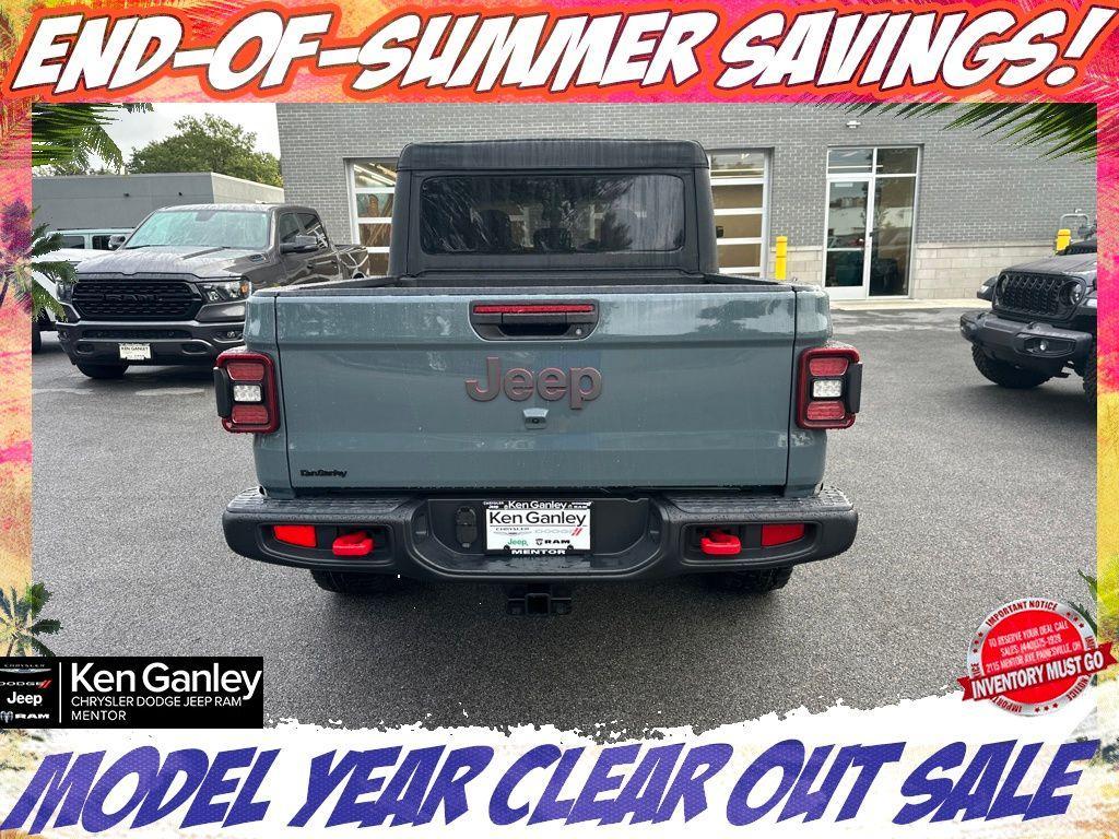 new 2025 Jeep Gladiator car, priced at $42,605