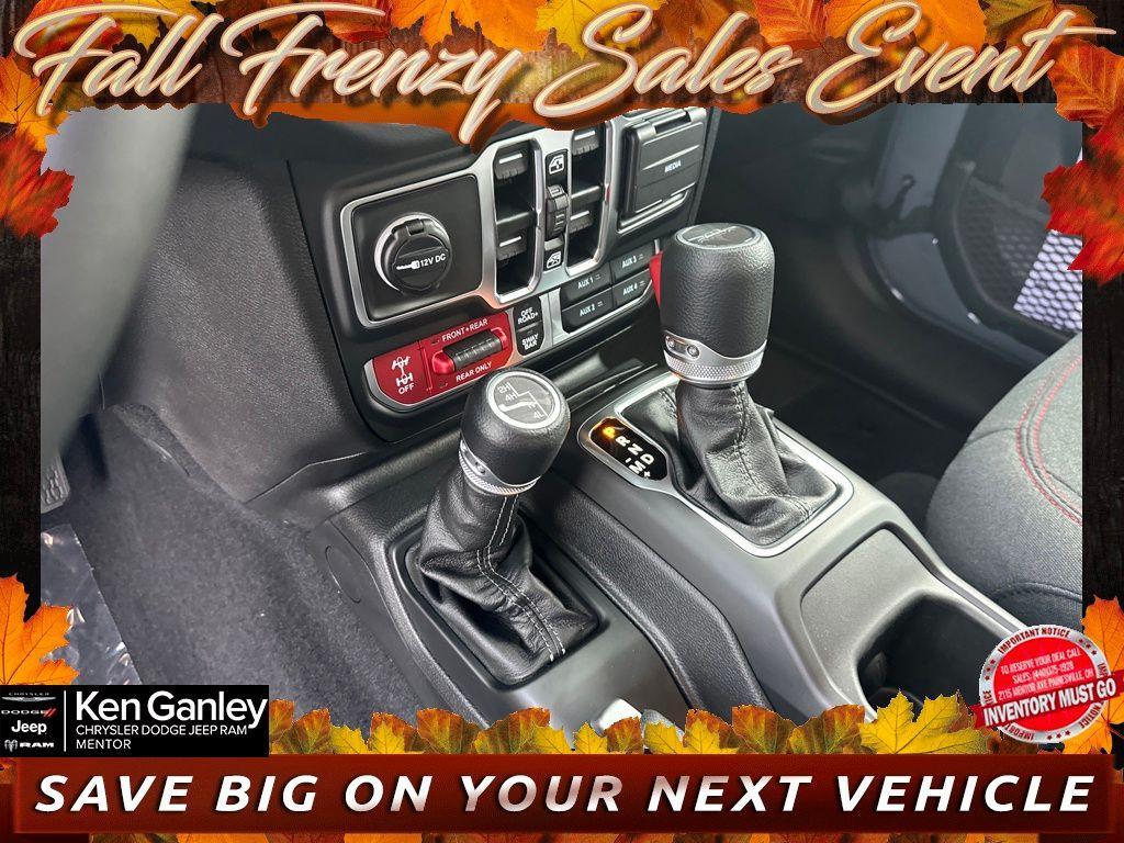 new 2025 Jeep Gladiator car, priced at $42,605