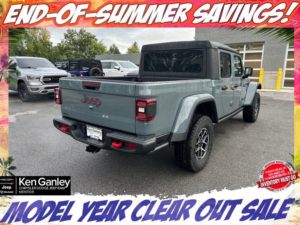 new 2025 Jeep Gladiator car, priced at $42,605