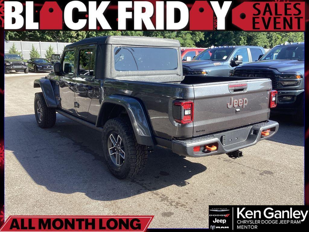 new 2025 Jeep Gladiator car, priced at $45,098