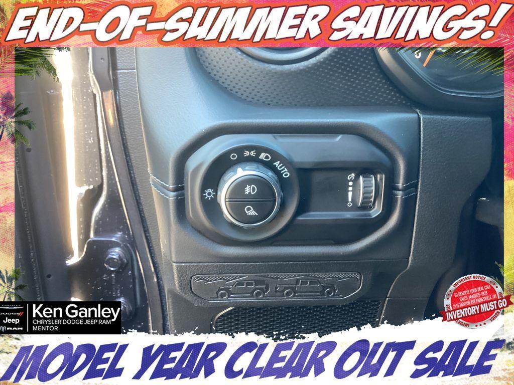 new 2025 Jeep Gladiator car, priced at $43,955