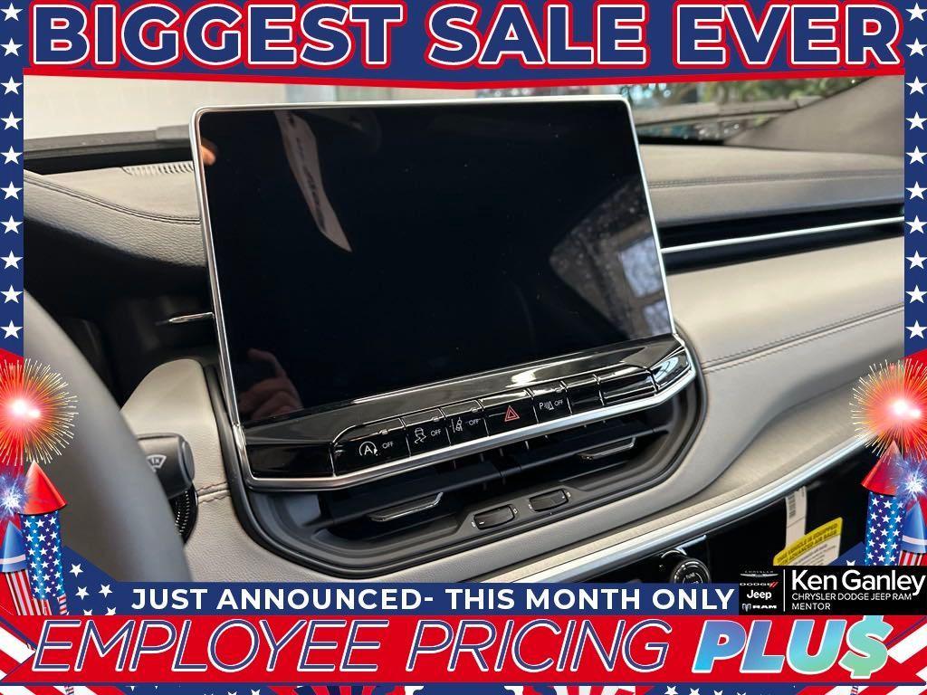new 2025 Jeep Compass car, priced at $32,851