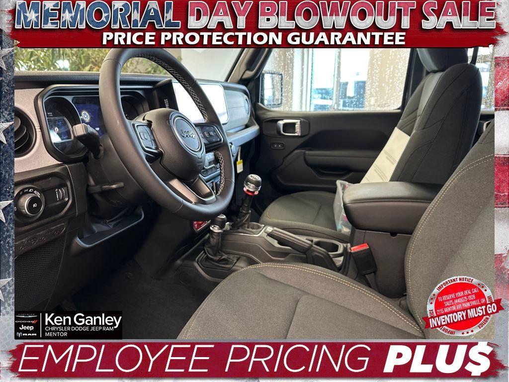 new 2025 Jeep Wrangler car, priced at $45,490