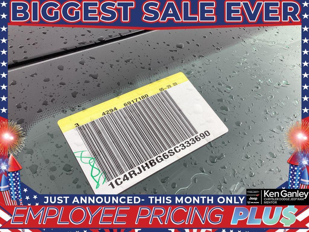 new 2025 Jeep Grand Cherokee car, priced at $50,601