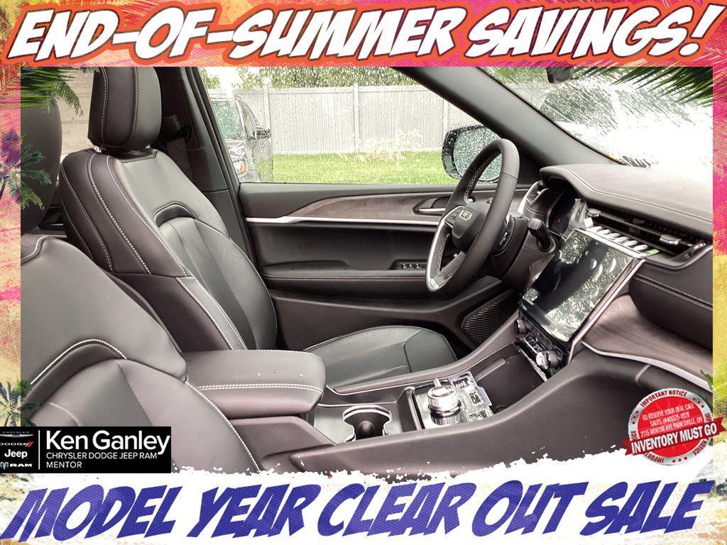 new 2025 Jeep Grand Cherokee car, priced at $47,571