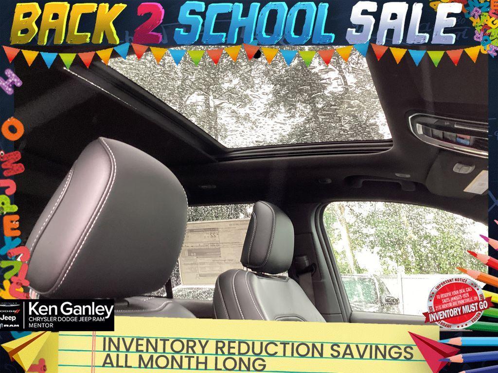 new 2025 Jeep Grand Cherokee car, priced at $47,571