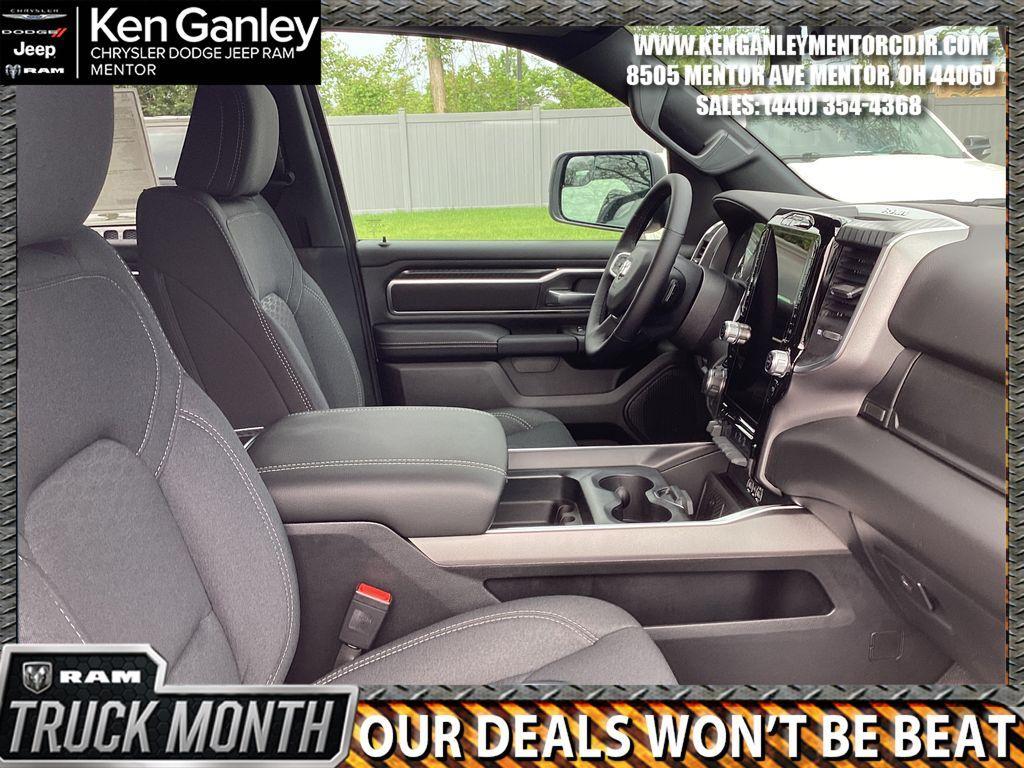 new 2025 Ram 1500 car, priced at $53,491