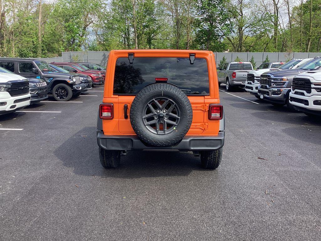new 2025 Jeep Wrangler car, priced at $51,313