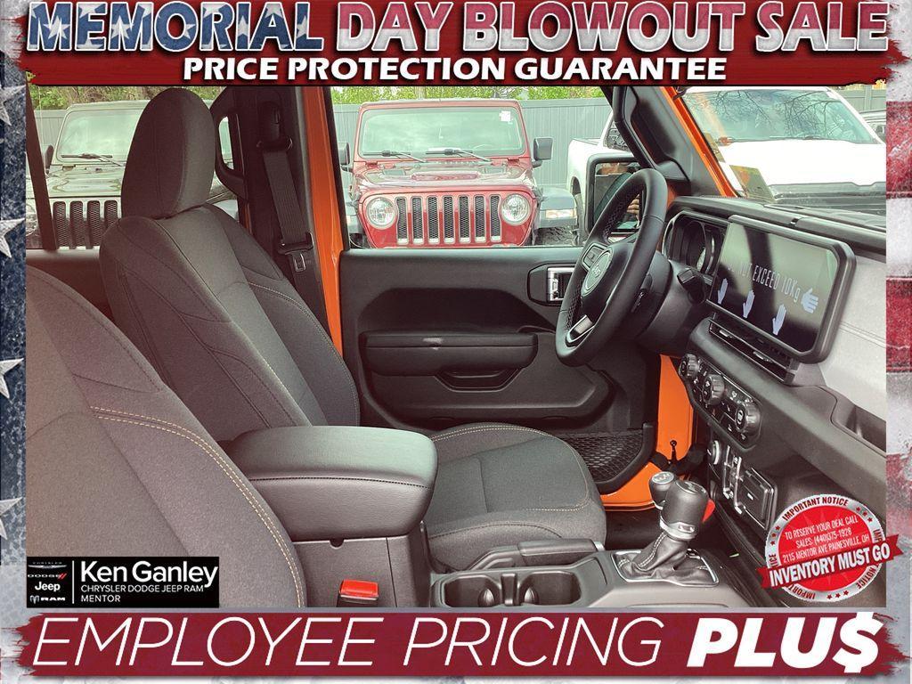 new 2025 Jeep Wrangler car, priced at $50,713