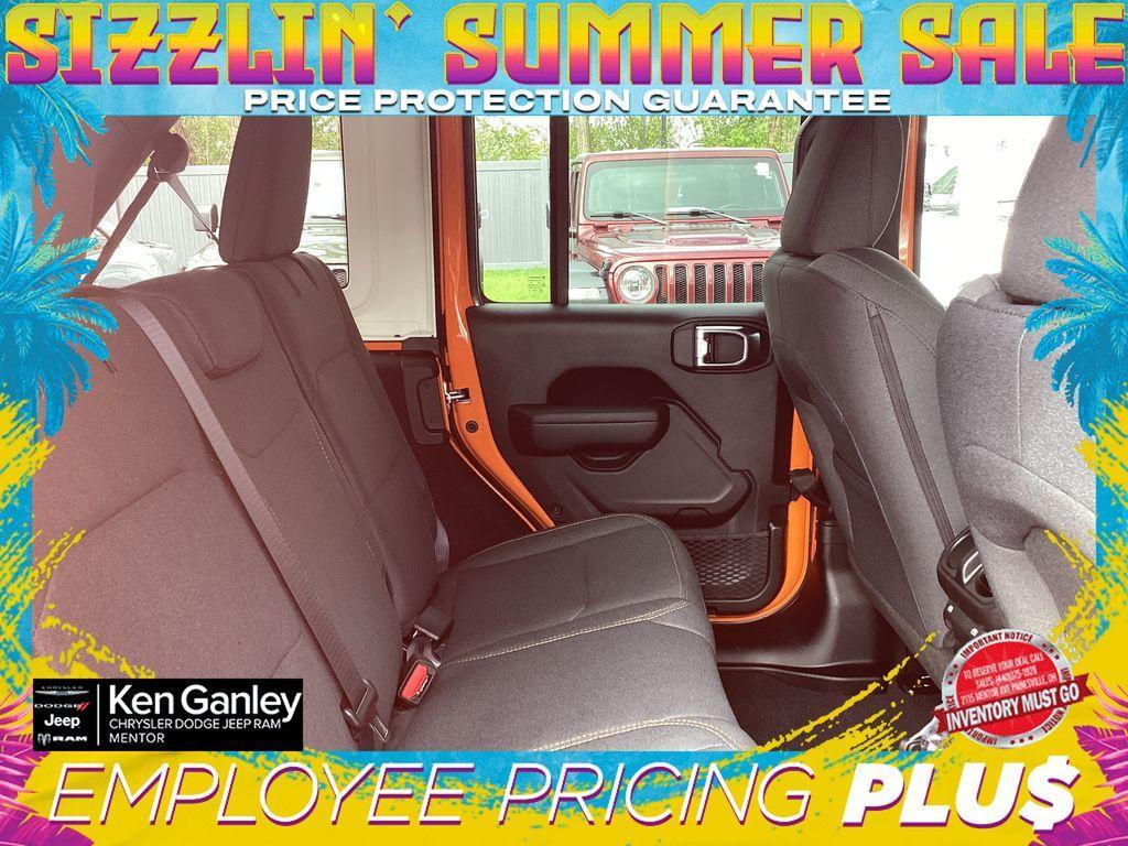 new 2025 Jeep Wrangler car, priced at $50,513