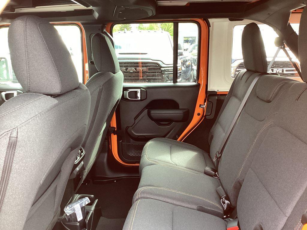 new 2025 Jeep Wrangler car, priced at $51,313