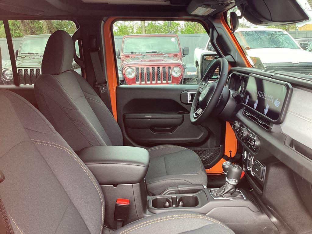 new 2025 Jeep Wrangler car, priced at $51,313