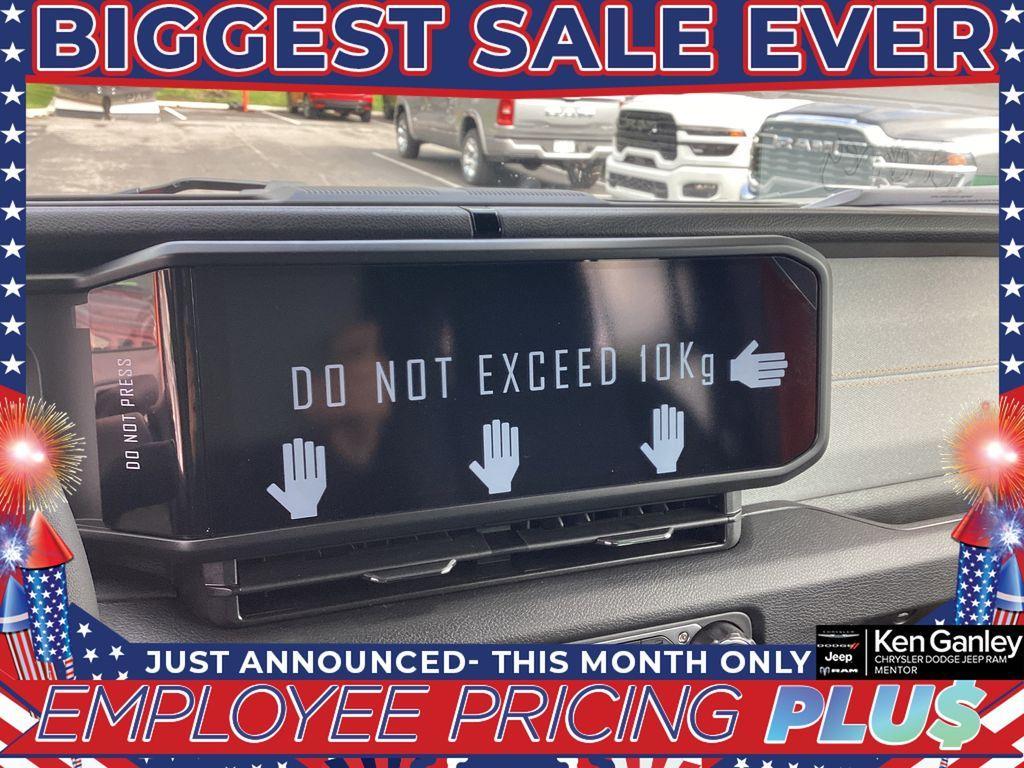new 2025 Jeep Wrangler car, priced at $50,513