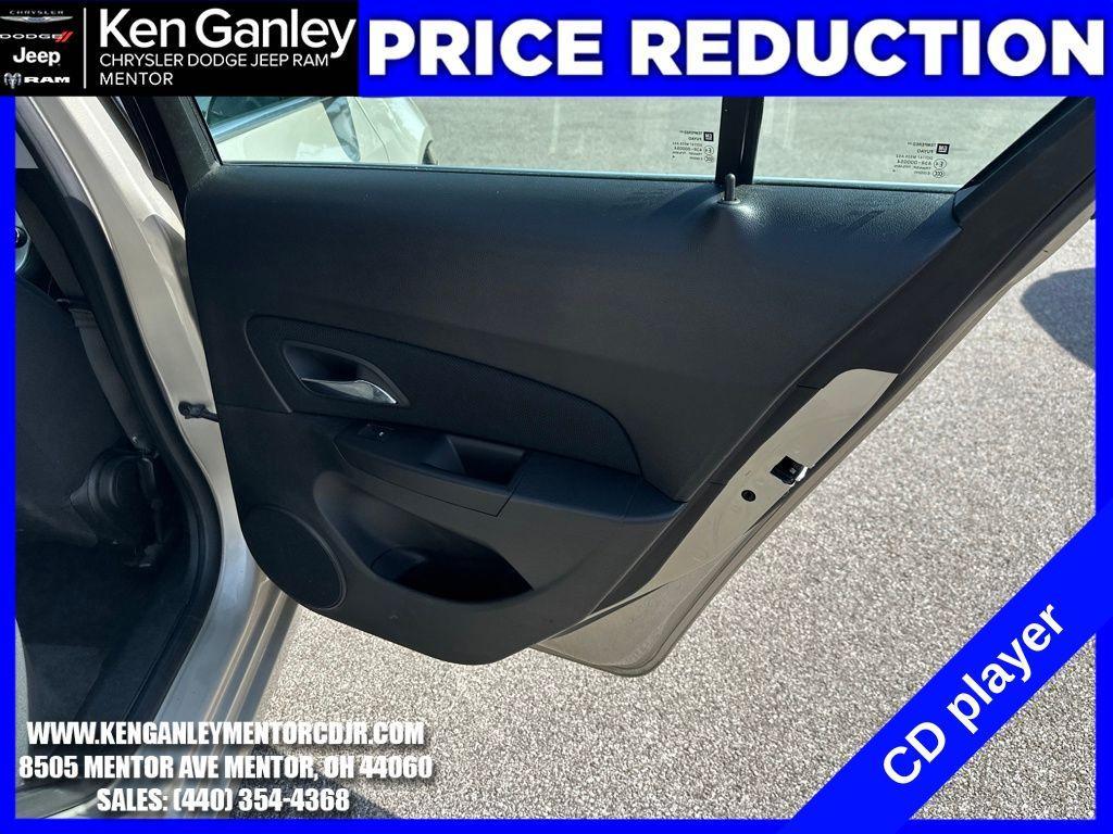 used 2014 Chevrolet Cruze car, priced at $4,900