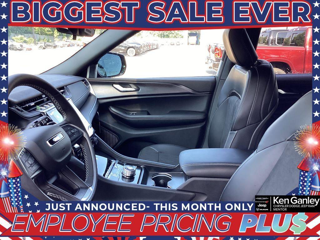 new 2025 Jeep Grand Cherokee L car, priced at $43,452