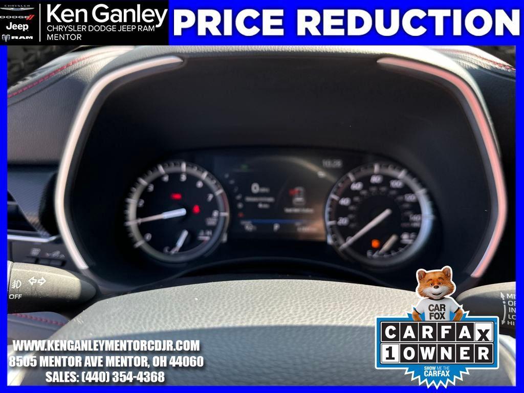 used 2021 Toyota Highlander car, priced at $32,800