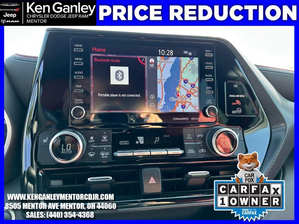 used 2021 Toyota Highlander car, priced at $32,800