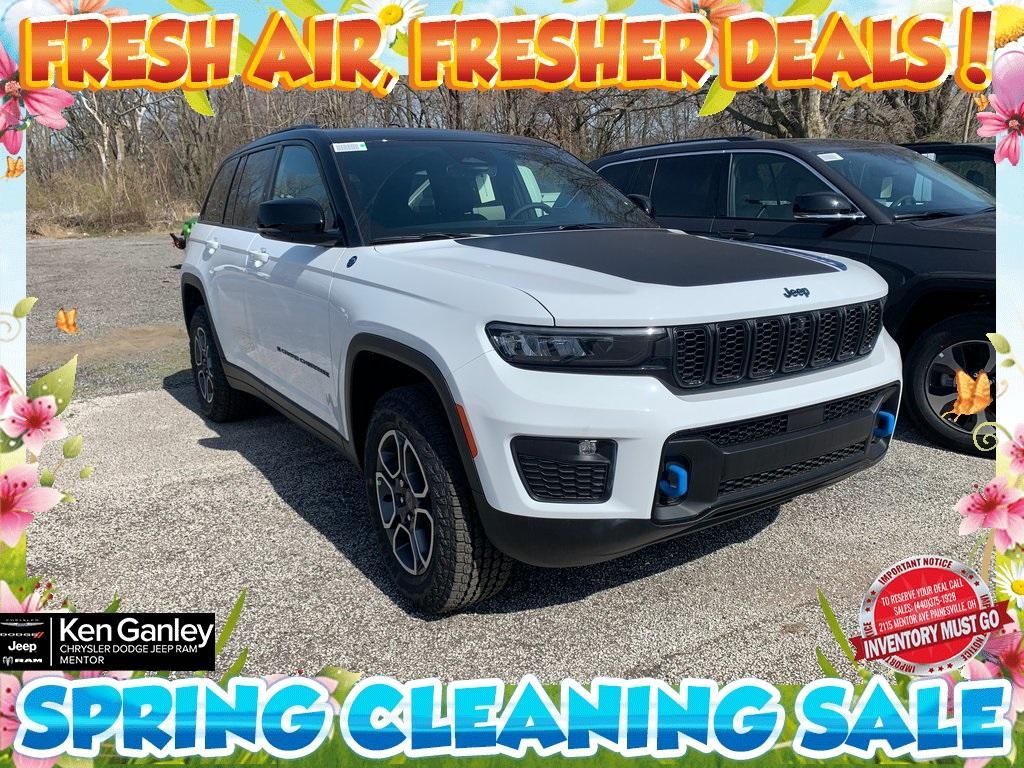 new 2023 Jeep Grand Cherokee 4xe car, priced at $49,997