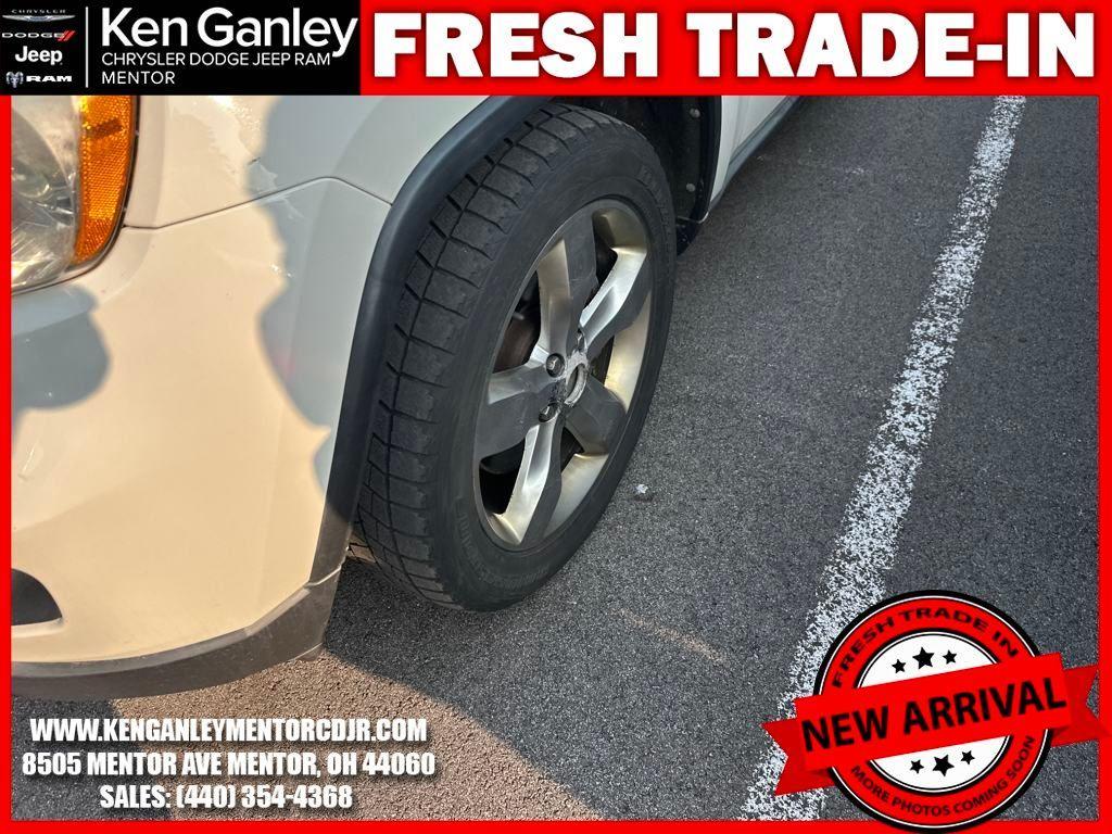 used 2011 Jeep Grand Cherokee car, priced at $6,900