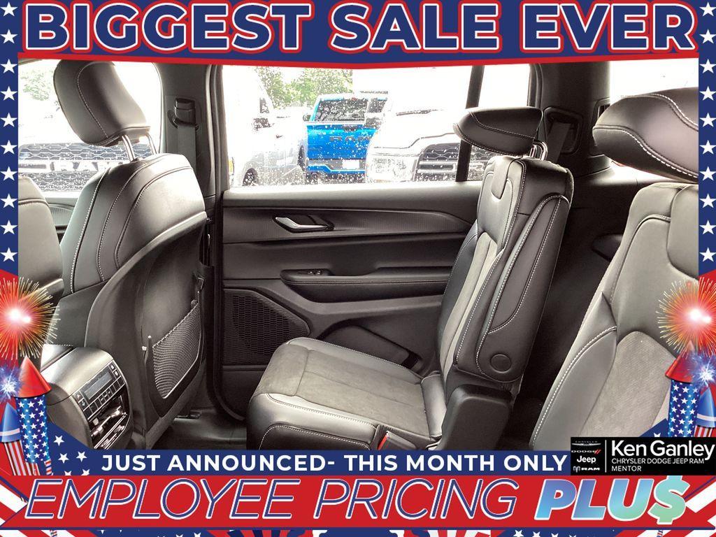 new 2025 Jeep Grand Cherokee L car, priced at $43,452