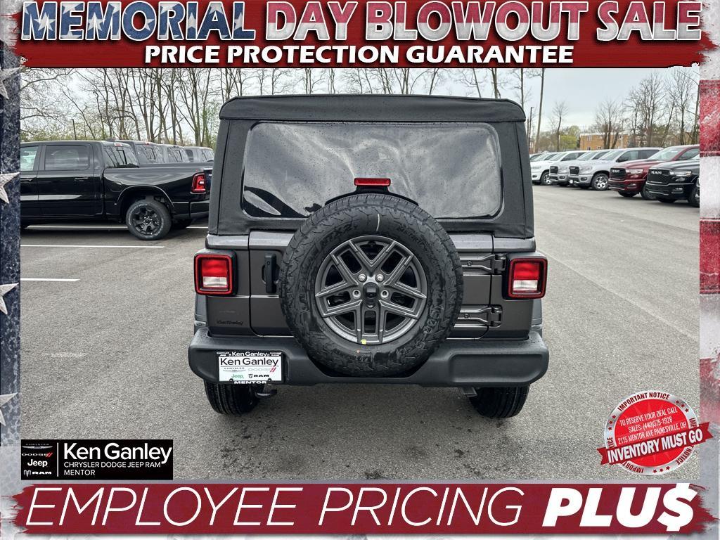 new 2025 Jeep Wrangler car, priced at $43,193