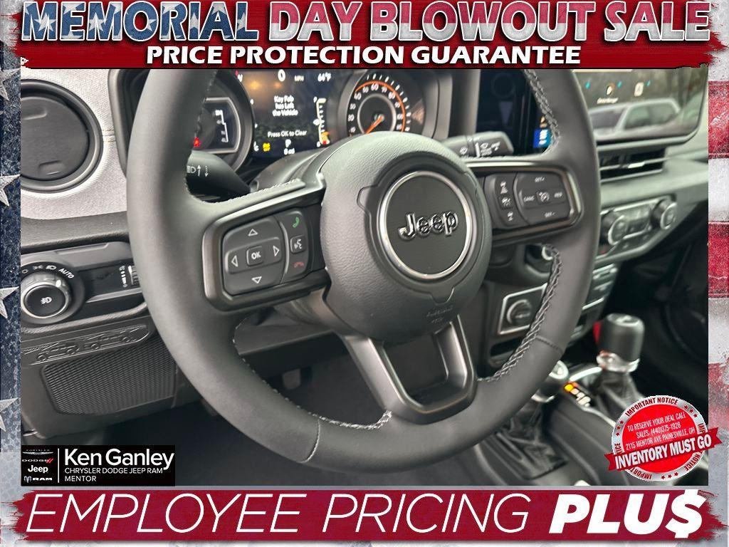 new 2025 Jeep Wrangler car, priced at $42,593