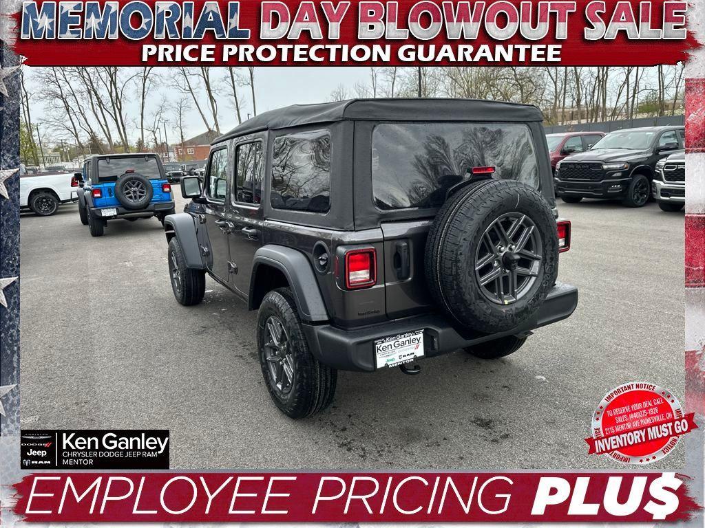 new 2025 Jeep Wrangler car, priced at $42,593