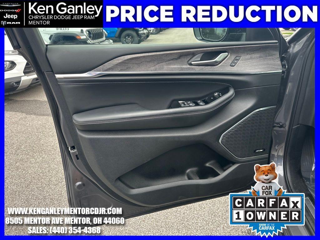 used 2023 Jeep Grand Cherokee L car, priced at $38,900