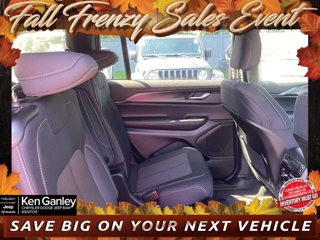 new 2025 Jeep Grand Cherokee L car, priced at $41,225