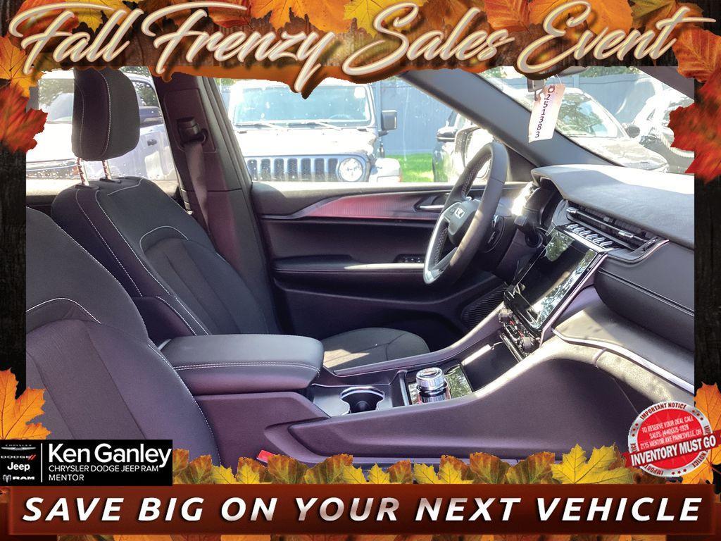 new 2025 Jeep Grand Cherokee L car, priced at $41,225