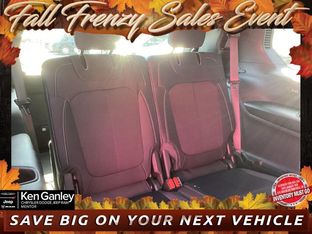 new 2025 Jeep Grand Cherokee L car, priced at $41,225