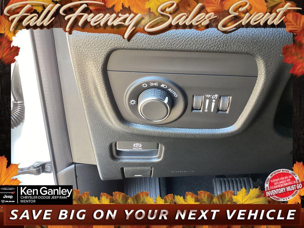 new 2025 Jeep Grand Cherokee L car, priced at $42,307