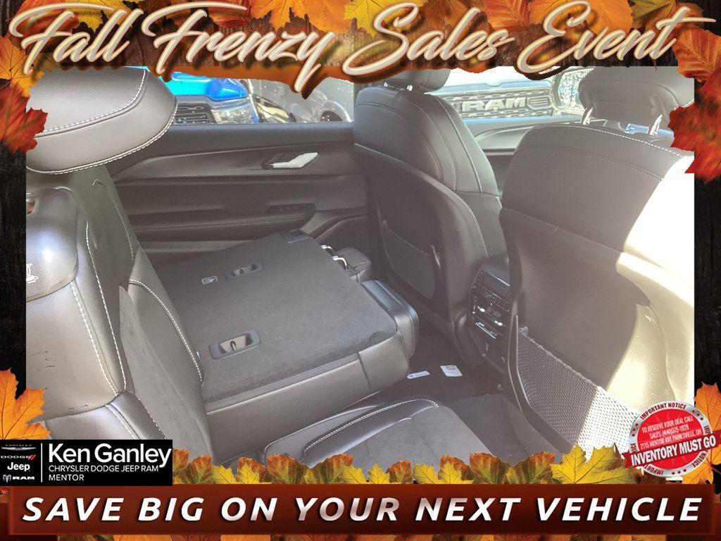 new 2025 Jeep Grand Cherokee L car, priced at $42,307