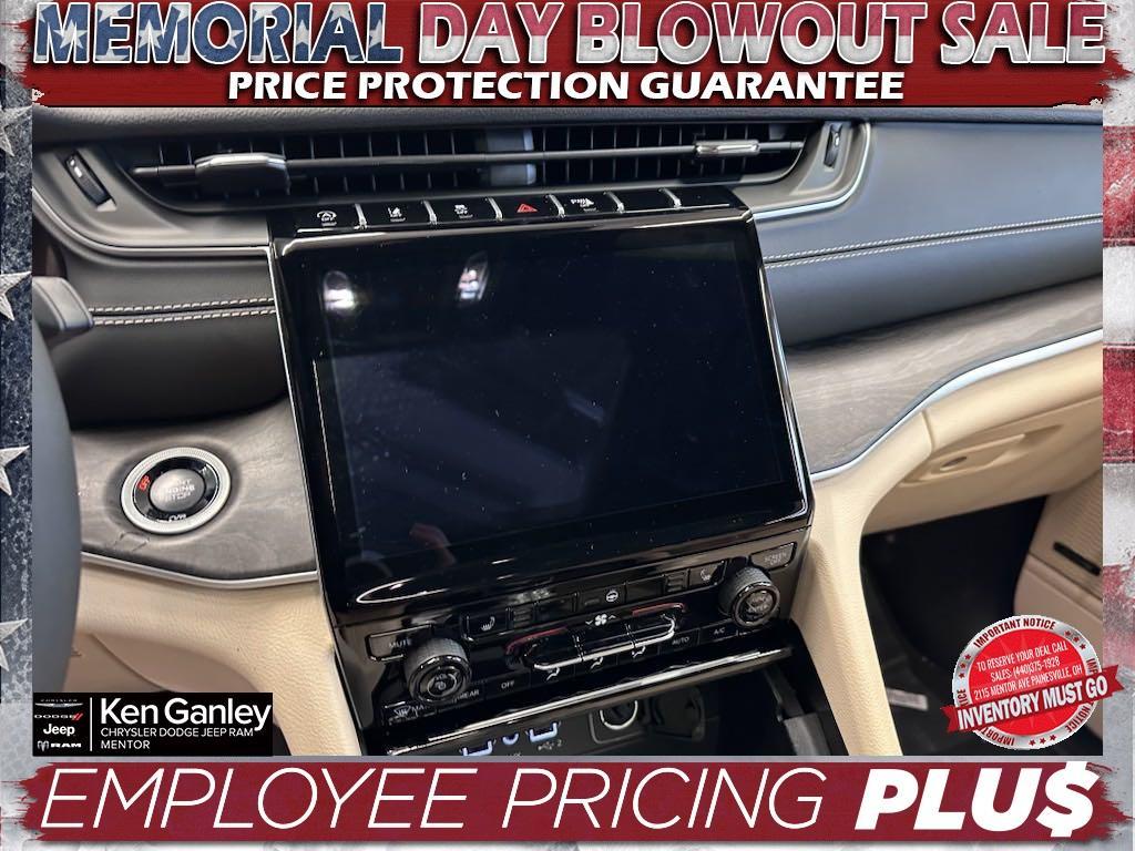 new 2025 Jeep Grand Cherokee L car, priced at $51,106