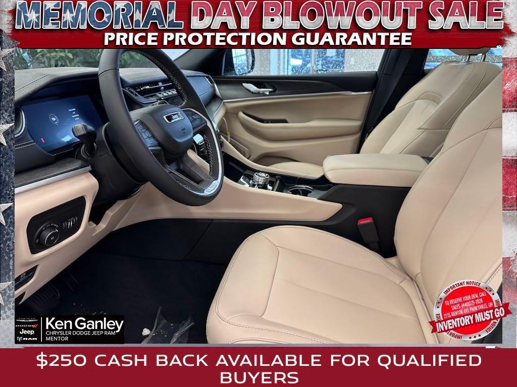 new 2025 Jeep Grand Cherokee L car, priced at $45,799
