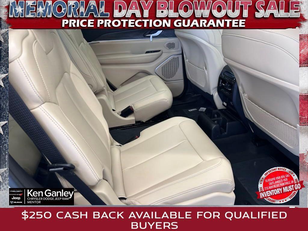 new 2025 Jeep Grand Cherokee L car, priced at $45,799
