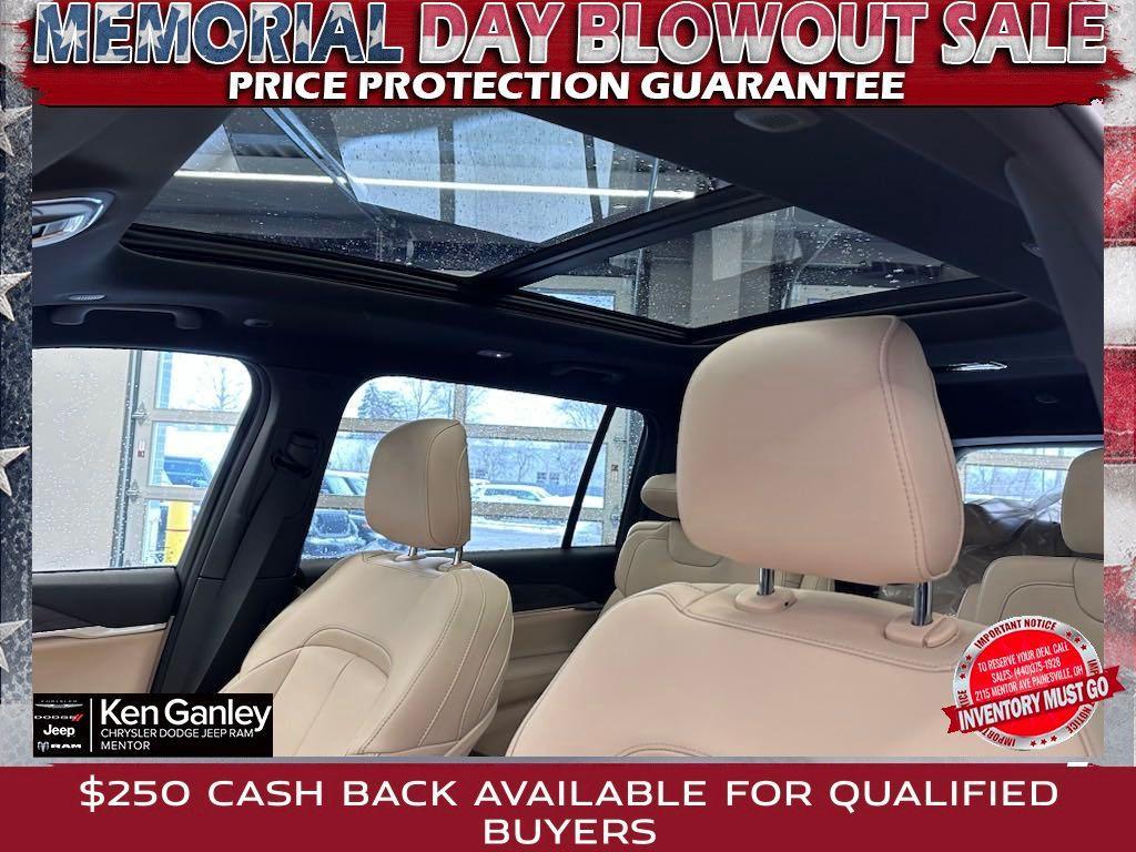 new 2025 Jeep Grand Cherokee L car, priced at $45,799